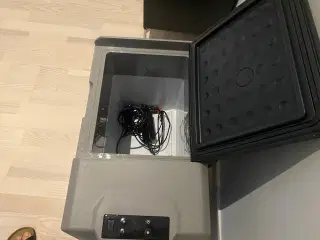 Køle-fryseboks 50 liter