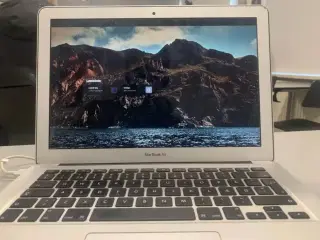 MacBook Air 13