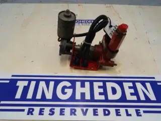 Massey Ferguson 40 Flow divider 45110069