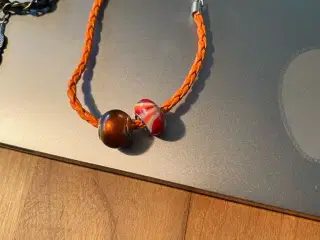 Fine armbånd