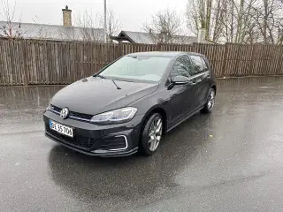 VW Golf VII 1,4 GTE DSG