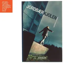 Jordbærkjolen af Lone Birgitte Ladekarl (Bog)