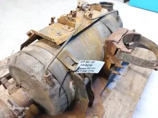 JCB 560-80 Udstødning 320/B6250