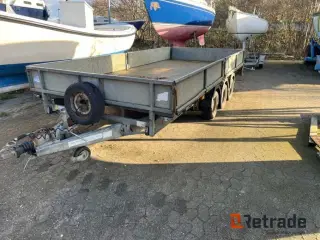 Ifor Williams 3 akslet trailer