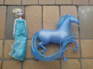 Elsa og The Nokk Vand Hest fra Frozen II Disney