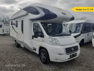 2012 - P.L.A M 742   Alkovemodel. lyse lædersæder. ovn.