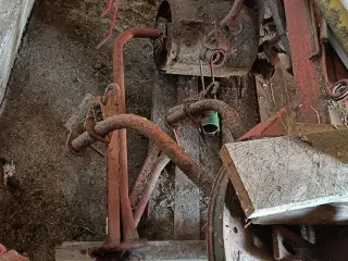 - - - Rive /vender JF 320