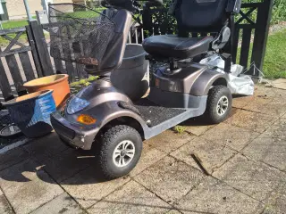  EL handicap scooter