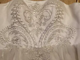 konfirmationskjole mærke Lilly