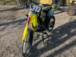Suzuki rm 250