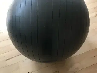 Gymnastikbold med pumpe