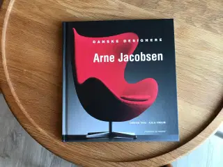 Arne Jacobsen  -  Danske Designere
