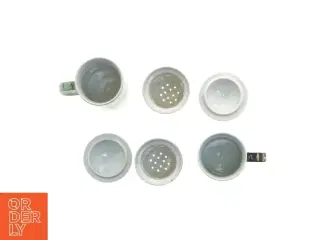 Dekorerede porcelænskrus med låg (str. 14,5 x 7,5 x 11 cm)