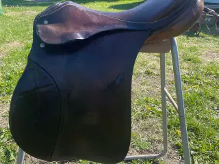 Kombi brun sadel