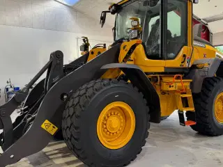 Volvo L 70 H AGRICULTURE! KUN 4 TIMER, LANG BOM OG LOCK-UP! TIL OMGÅENDE LEVERING!