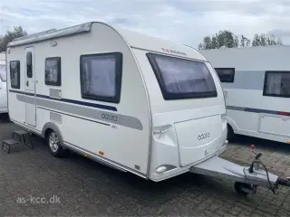2012 - Adria Adora 472 LU   Adria Adora 472 LU enkelte senge og Posemarkise med 2 læsider