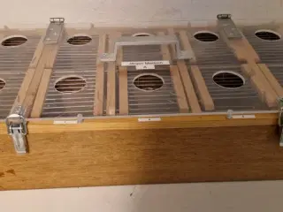 Transportkasser sælges