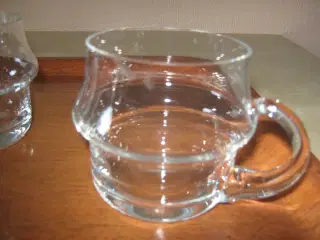 Glög- og kakaoglas, 4 fine glas med hank