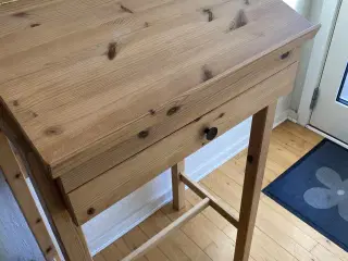 skrivepult i fyr