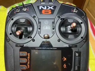 Spektrum NX 6 Sender