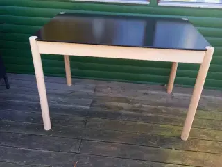 Spisebord 