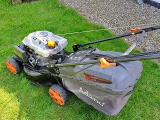 Plæneklipper  sælges 