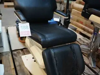 Behandlerstol 230V (MOMSFRI)