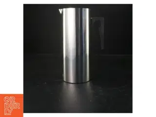Stelton kande med sort håndtag (str. 24x10 cm). Arne Jacobsen.