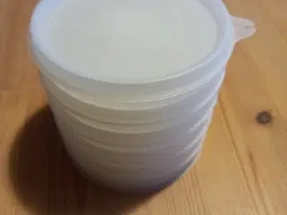 Tupperware