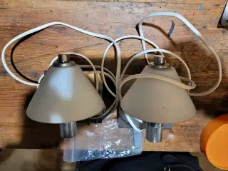 2 dæmpbare væglamper