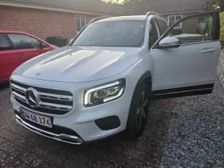 Mercedes GLB200D 