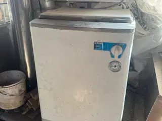 Ferm vaskemaskine gammel