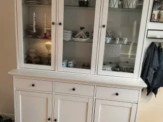 Ikea skænk med overskab 