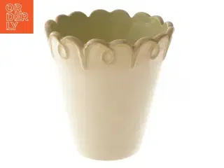 Keramikvase med bølgede kanter (str. 15 cm)