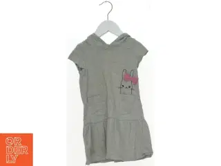 Kjole fra H&M (str. 104 cm)