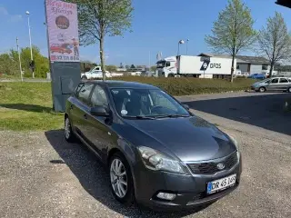 Kia Ceed 1,6 CRDi 90 Active