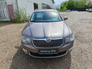 Skoda Superb 1,8 TSi 160 Elegance Combi