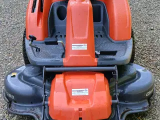 Husqvarna R215tx 103cm