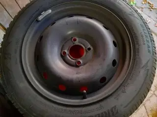 Bridgestone vinterdæk med fælge 