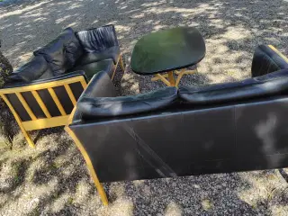 Sofasæt + sofabord.