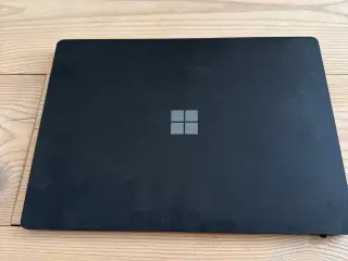 Microsoft Surface Laptop 5