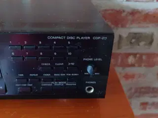 Sony CDP-211 Single Disc CD Compact Disc afspiller