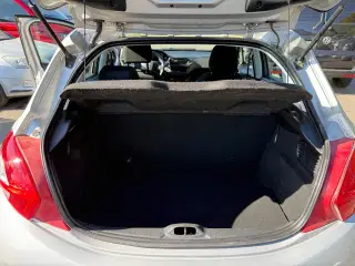 Peugeot 208 1,0 VTi Access 68HK 5d