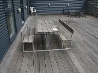 Diverse havemøbler, grill, m.v.
