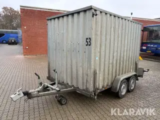 Lukket trailer VA