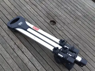 Tripod Vanguard + kørehjul