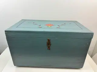 Vintage / antik almue kasse