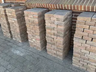 Gratis Klostersten til afhentning 