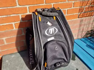 TECNICA skuldertaske til skistøvler 