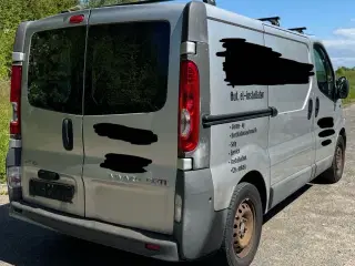 Opel vivaro 